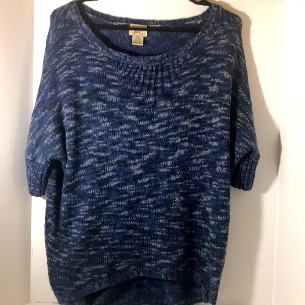 Eyelash couture long sleeve size s blue black white sweater